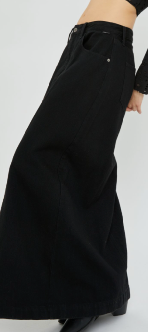 BLACK MID WAIST JEAN MAXI SKIRT