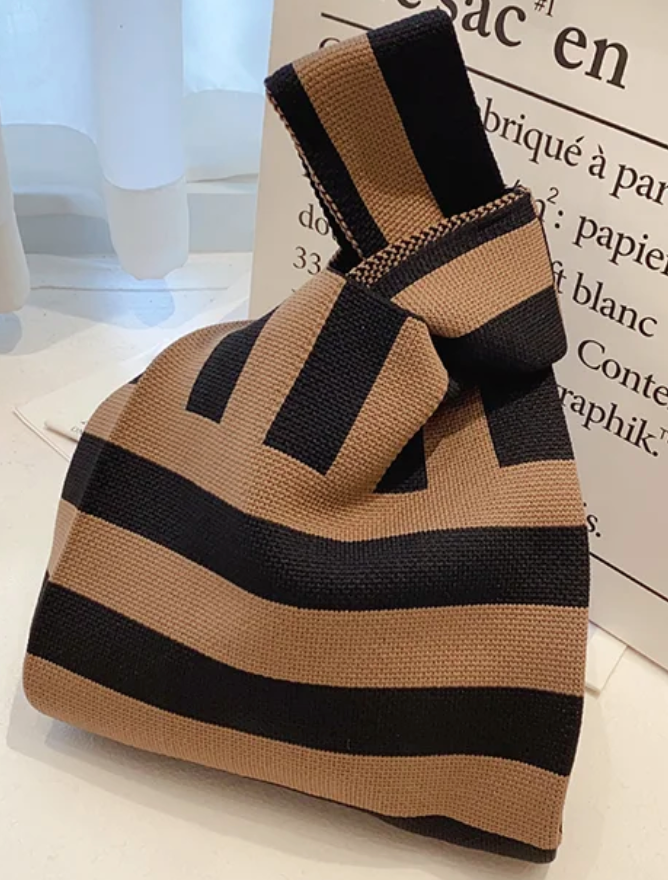 UNIQUE KNITTING CHECKERBOARD HAND BAGS