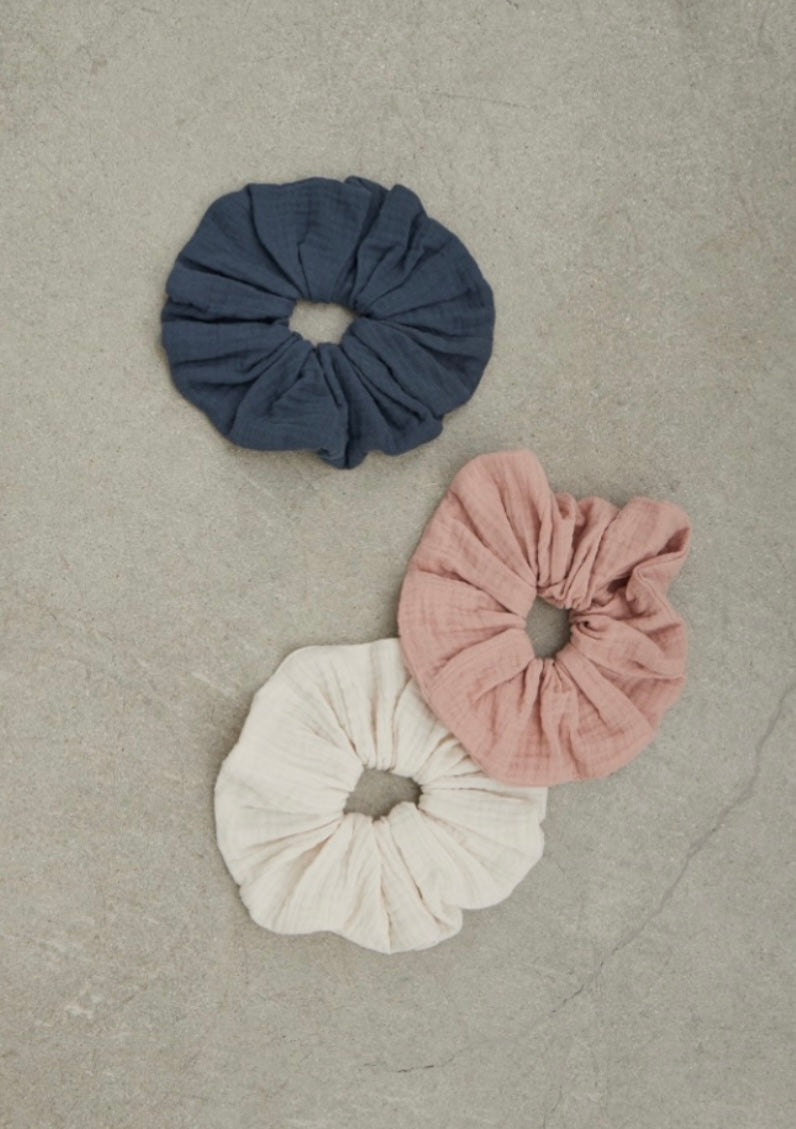 Gauze Scrunchie