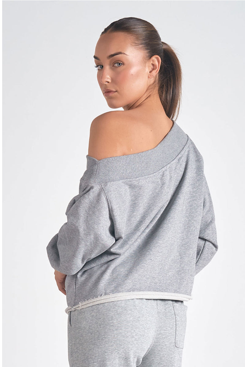 OFF THE SHOULDER SWEAT SHIRT