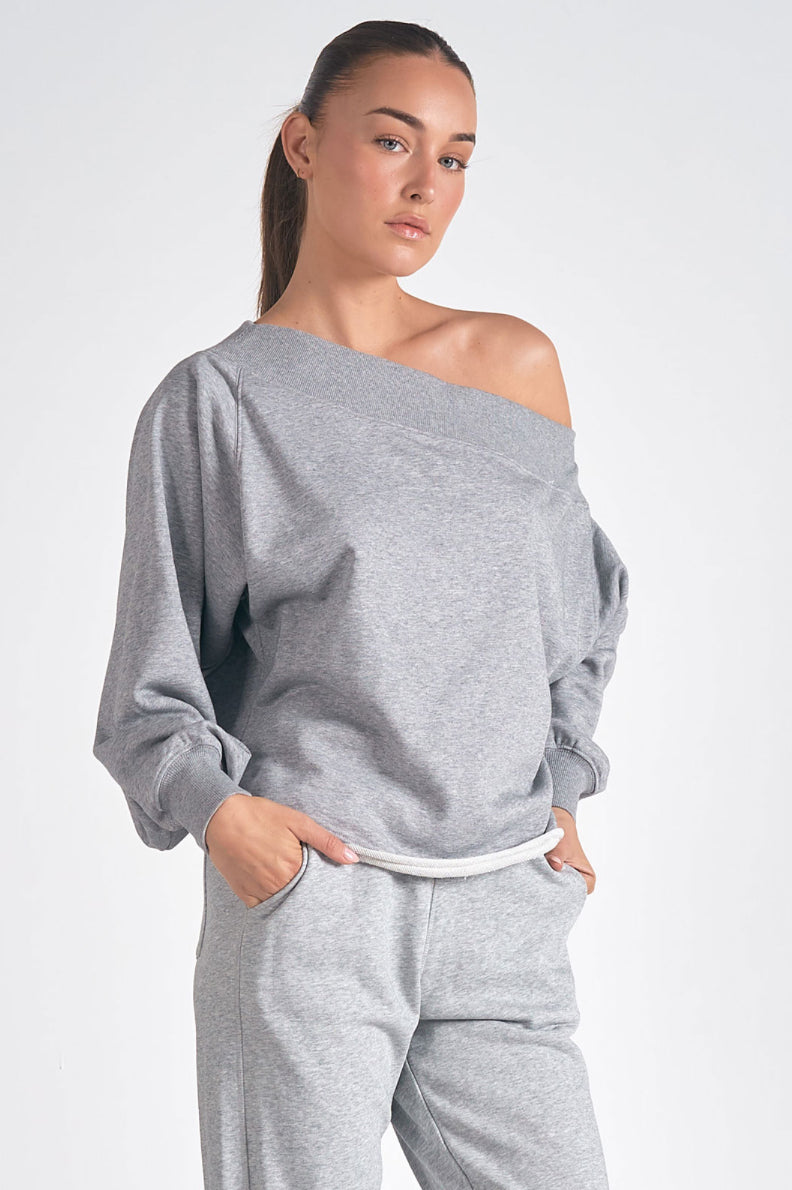 OFF THE SHOULDER SWEAT SHIRT