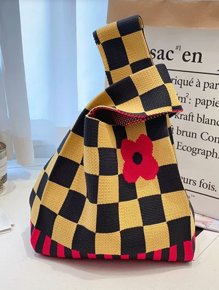 UNIQUE KNITTING CHECKERBOARD HAND BAGS