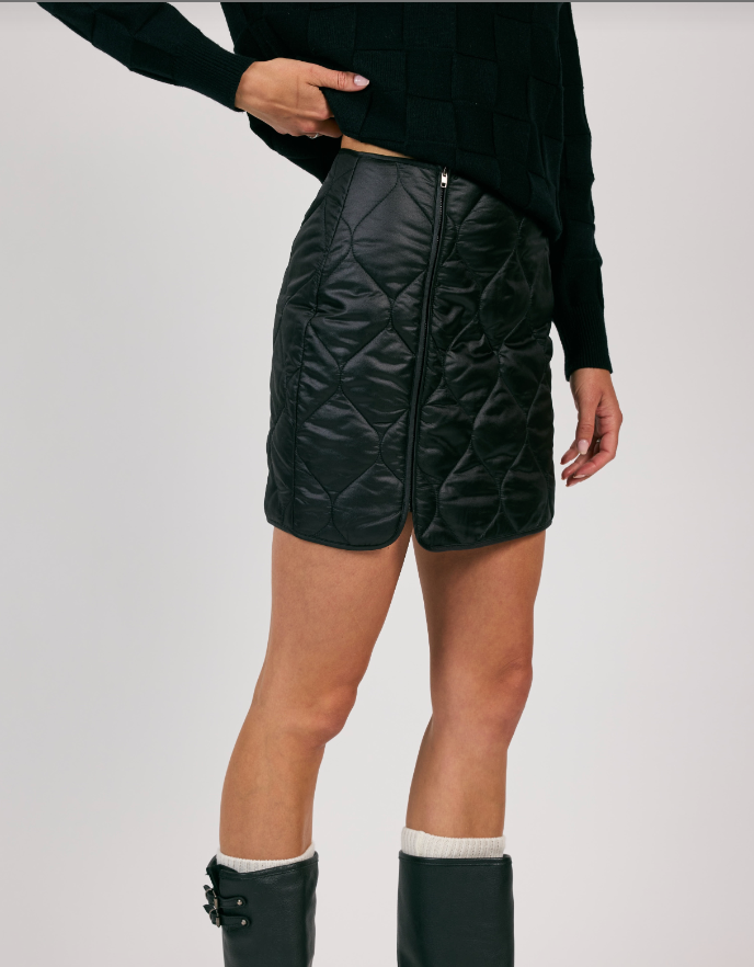 QUILTED MINI SKIRT